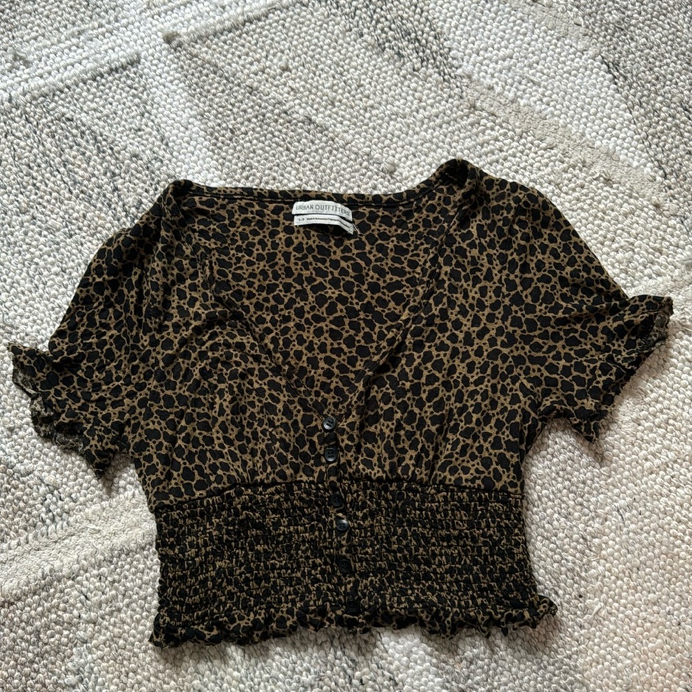 Urban outfitters top size small